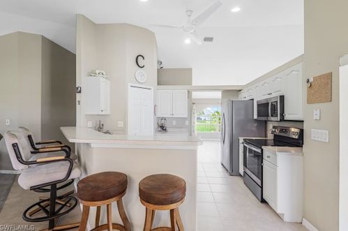 413 17th Pl, Cape Coral FL  33909-2205 exterior