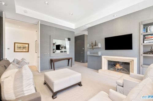 159 Waterford Cir, Rancho Mirage, CA 92270-3100