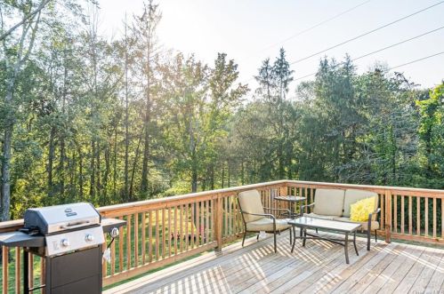 39 Ludingtonville Rd, Whaley Lake NY  12531-3002 exterior