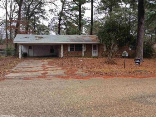 606 Holt, Fordyce, AR 71742-1927