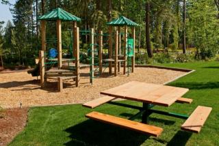 11662 169th Pl, Redmond WA  98052-1765 exterior