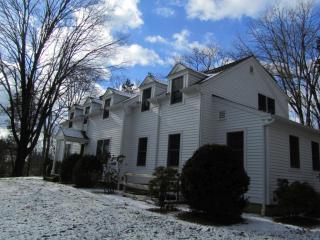 174 Millertown Rd, Bedford, NY 10506-1302