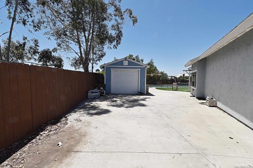 9346 Telkaif St, Lakeside CA  92040-5808 exterior