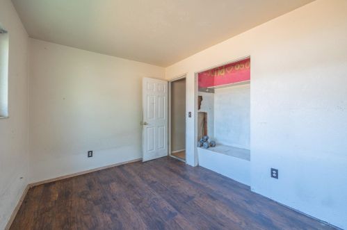 9 Ashley Ave, Woodland CA  95695-2509 exterior