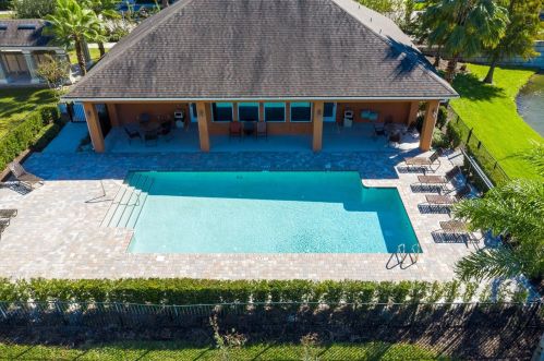 1420 Winter Wharf Ln, Casselberry FL  32708-6524 exterior