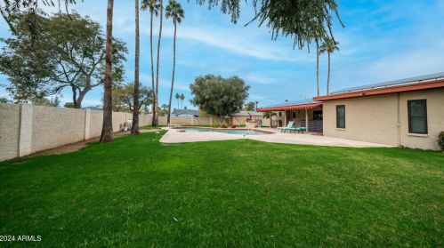 6001 Friess Dr, Scottsdale AZ  85254-3117 exterior