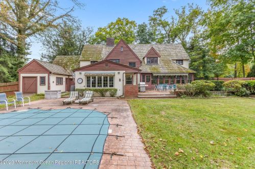 25 Schanck St, East Freehold NJ  07728-1844 exterior