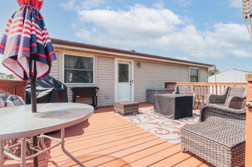 10172 West Rd, New Haven OH  45030-1954 exterior