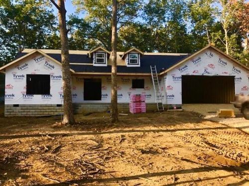 9131 Hondo Dr, Crossville, TN 38572-3549