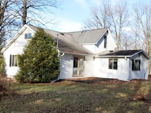 817 9th St, Ladysmith, WI 54848-2368