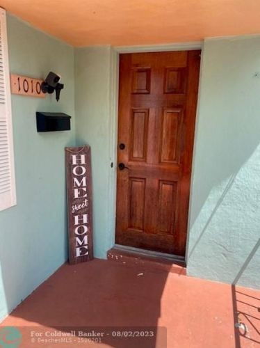 1010 17th Ave, Hollywood, FL 33020-3610