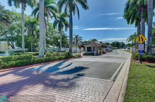 1716 166th Ave, Hollywood, FL 33028-1715
