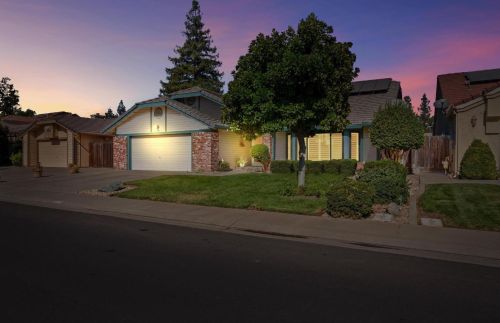 2225 Mcallister Ln, Riverbank, CA 95367-2673