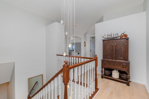 358 Eastview Ct, Covington, KY 41016-1700