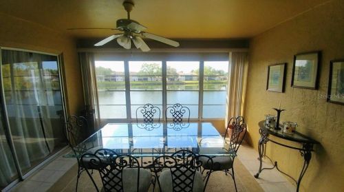 3844 Staysail Ln, Tarpon Springs, FL 34691-5252