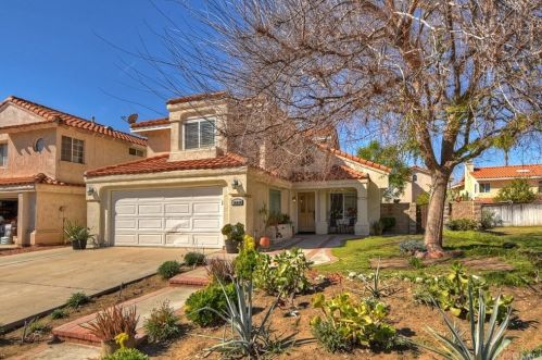 10428 Sandstone Ct, Mountain Home Village, CA 92359-1219