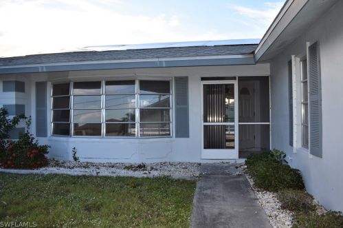 4918 2nd Ave, Cape Coral, FL 33914-7179