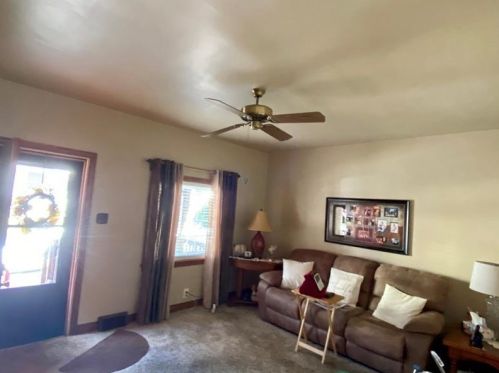 712 Reynolds St, New Castle PA  16101-4853 exterior