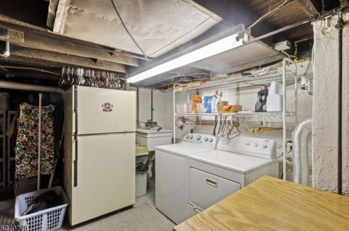 320 Walnut St, Roselle Park NJ  07204-2012 exterior