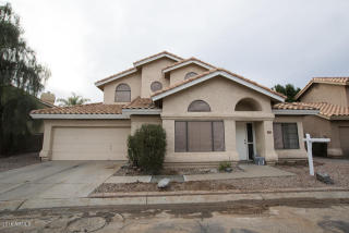 25 Gary Ave, Gilbert, AZ 85233-1513