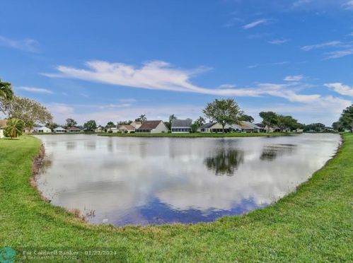 7725 Mansfield Hollow Rd, Delray Beach FL  33446-3375 exterior