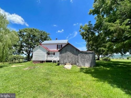 288 Ellis Dr, Richmond National Battlefiel VA  22835-5622 exterior