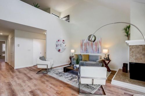 16 Cove Ln, Redwood City, CA 94065-5124