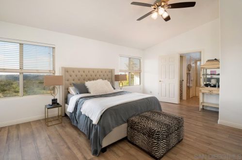 11236 Caminito Aclara, San Diego CA 92126-6101 exterior