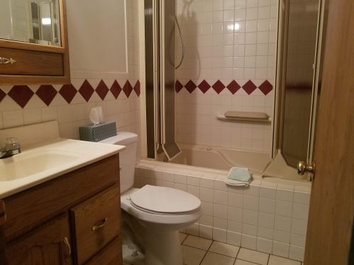 6639 59 Ave, Kenosha WI 53142-1211 exterior