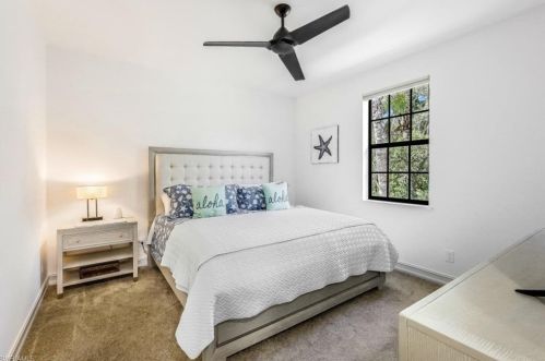 350 Gumbo Limbo Ln, Marco Island FL  34145-1865 exterior