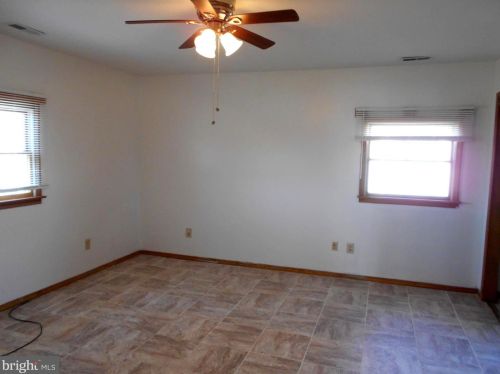 200 Cardiff Rd, Fairless Hills PA  19030-1302 exterior