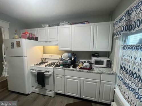 337 Commonwealth Ave, Trenton NJ 08629-2709 exterior