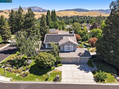 160 Summerfield St, Danville, CA 94506-6141