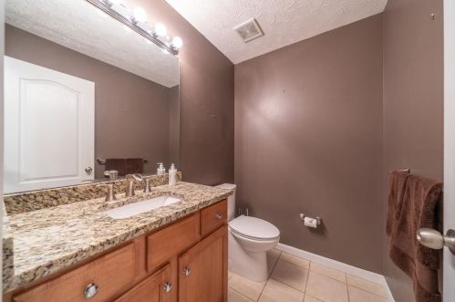 4238 Bobwhite Dr, Stonelick OH  45103-3700 exterior