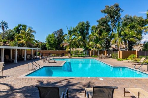 406 Massachusetts Ln, Placentia CA  92870-5017 exterior