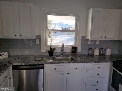 97 Holbrook Ln, Willingboro NJ  08046-1847 exterior