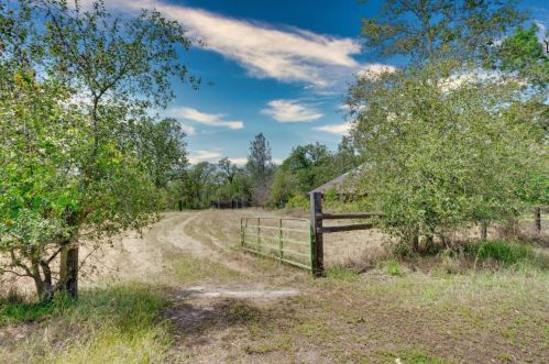 3120 Humphrey Rd, Loomis CA  95650-9095 exterior