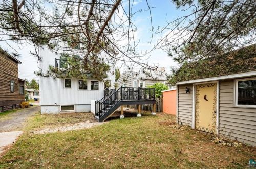 1335 Minnesota Ave, Duluth MN  55802-2425 exterior