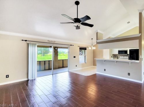 361 Pinehurst Ave, Lehigh Acres, FL 33974-2422