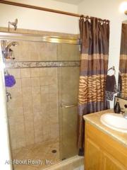 1749 Pico Rivera Dr, Roseville CA  95747-5065 exterior