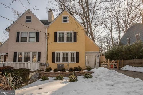 129 Biddle Rd, Paoli, PA 19301-1103