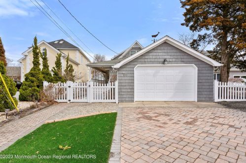 822 North Dr, Bricktown NJ  08724-4816 exterior