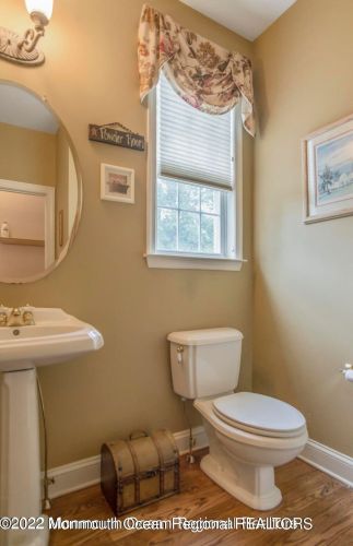 2 Sarah Ct, Jackson Twp NJ  08527-4760 exterior