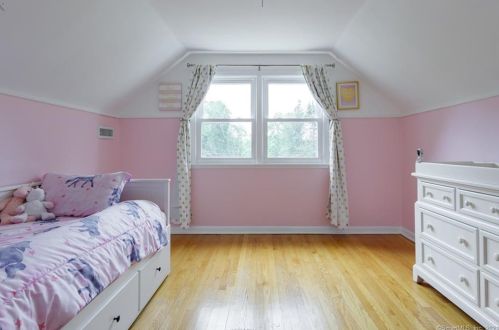 308 Twin Lakes Rd, North Branford CT  06471-1220 exterior