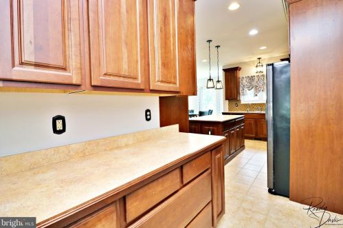 59 Brighton Pl, Charles Town WV  25414-2584 exterior