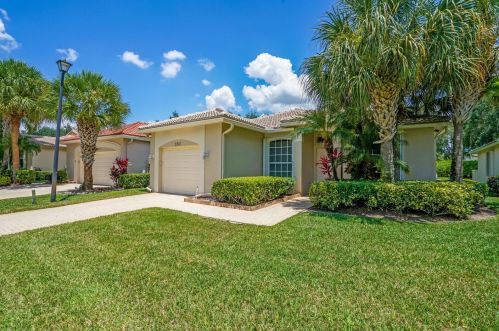 2210 Sapphire Cir, West Palm Beach, FL 33411-5196
