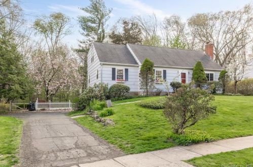 195 Wildwood Dr, Cheshire, CT 06410-2025