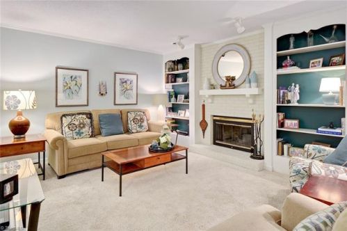5011 Tower Rd, Greensboro, NC 27410-5285