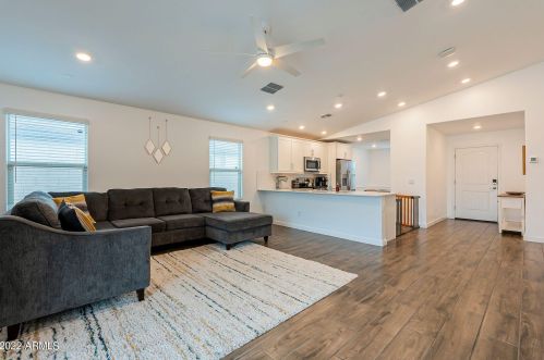 4122 97th Ave, Tolleson, AZ 85353