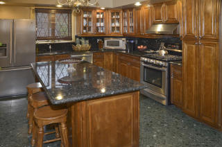 126 Wootton St, Boonton, NJ 07005-2244